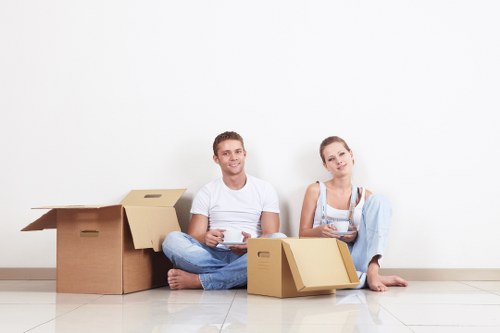London removals truck supporting a flat or office relocation